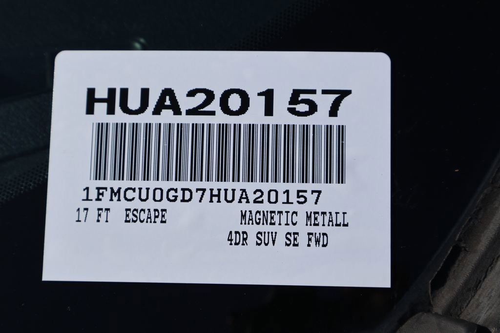 Used 2017 Ford Escape SE FWD image 7