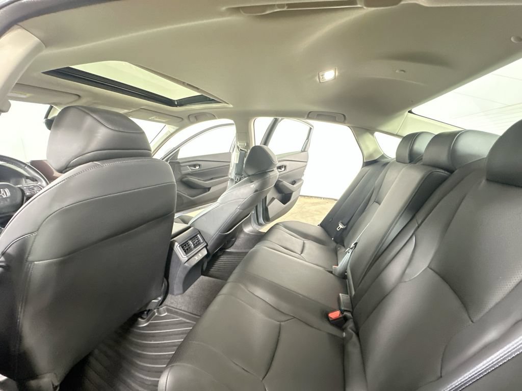 Used 2023 Honda Accord EX-L image 15