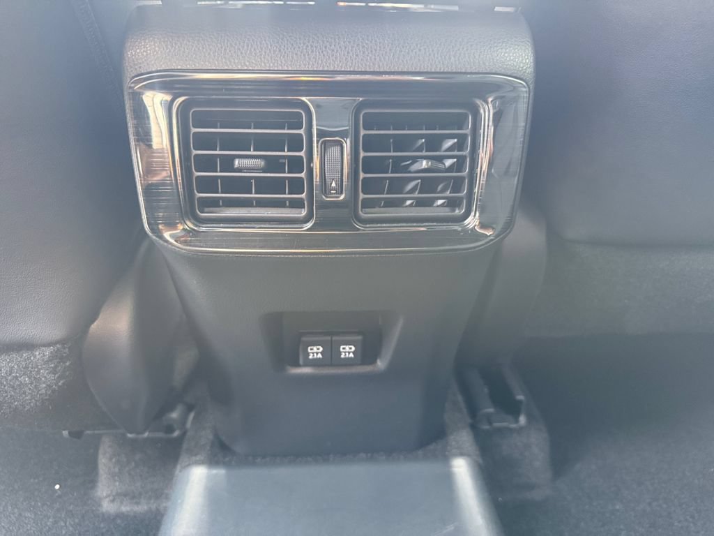Used 2021 Toyota RAV4 XSE w/ Premium Package AWD/4WD image 20