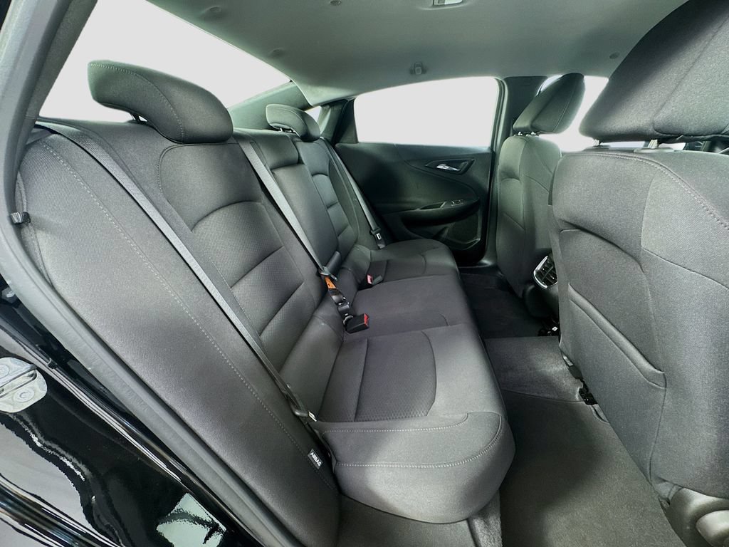 Used 2023 Chevrolet Malibu LT w/ Driver Confidence Package FWD image 32