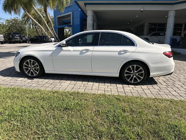 Used 2023 Mercedes-Benz E 350 4MATIC Sedan w/ Premium Package image 32