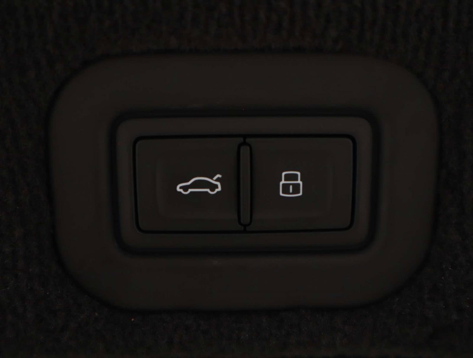 Used 2025 Bentley Continental GT Speed image 11