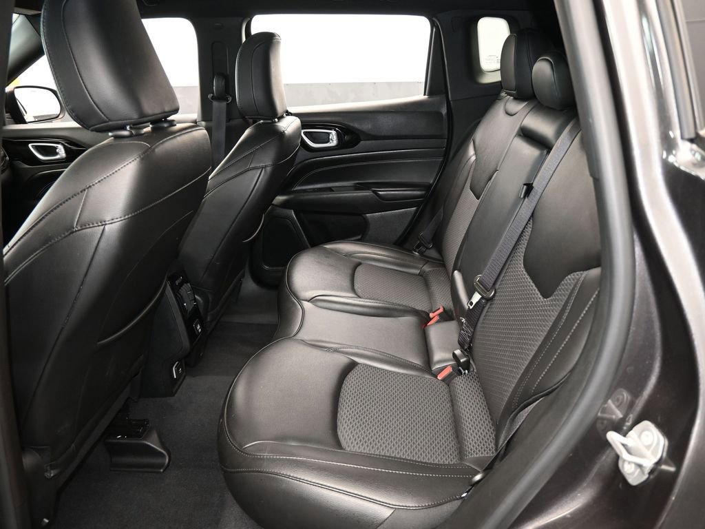 Used 2022 Jeep Compass Altitude image 31