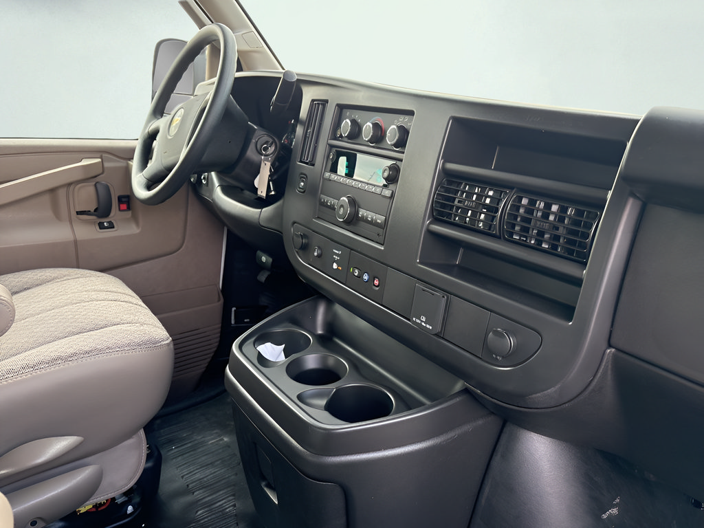 New 2025 Chevrolet Express 2500 w/ Driver Convenience Package RWD image 17