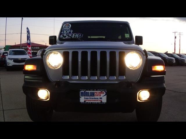 Used 2020 Jeep Wrangler Unlimited Sport w/ Cold Weather Group AWD/4WD image 3