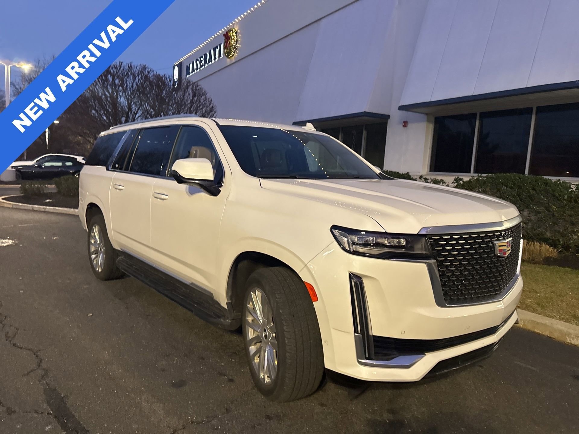 Used 2022 Cadillac Escalade ESV Premium Luxury