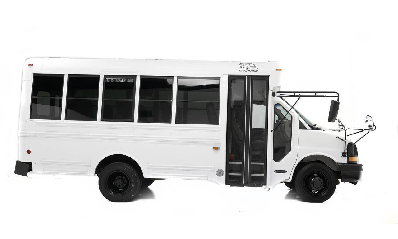 Used 2004 Chevrolet Express 3500 3500 2dr Commercial/Cutaway/Ch w/ School Bus Package image 5