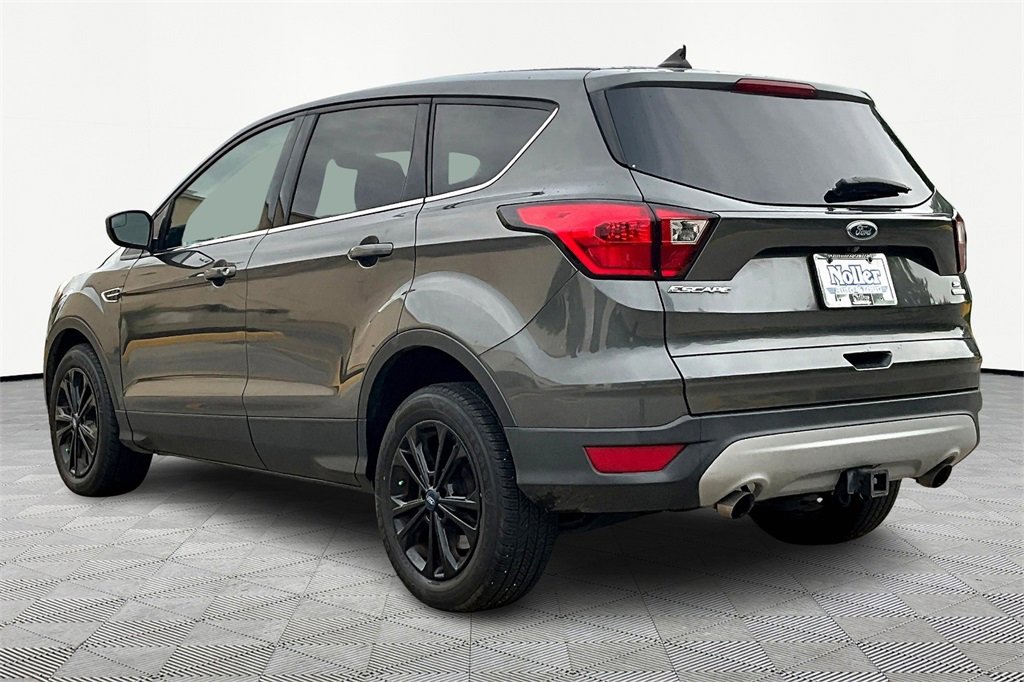 Used 2019 Ford Escape SE image 13