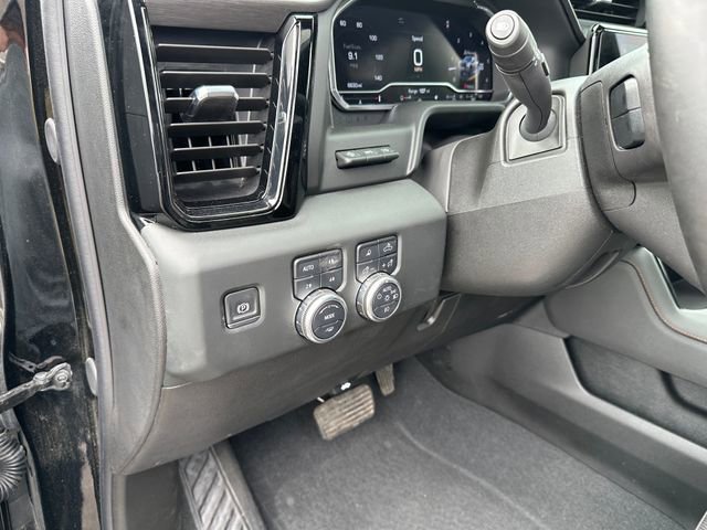 Used 2024 GMC Sierra 2500 AT4 w/ AT4 Premium Plus Package image 17
