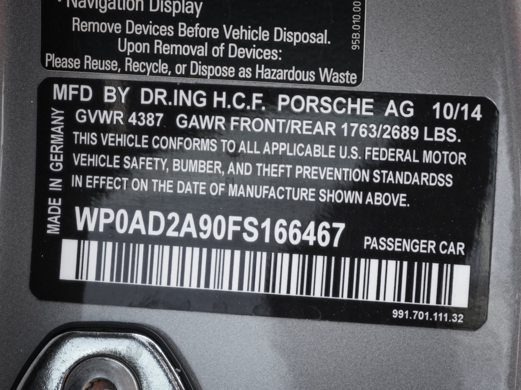 Used 2015 Porsche 911 Turbo S AWD/4WD image 38