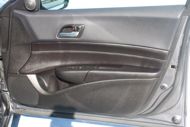 Used 2020 Acura ILX w/ Premium & A-SPEC Package FWD image 18