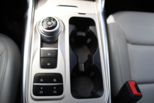 Used 2021 Ford Explorer XLT w/ Equipment Group 202A image 16