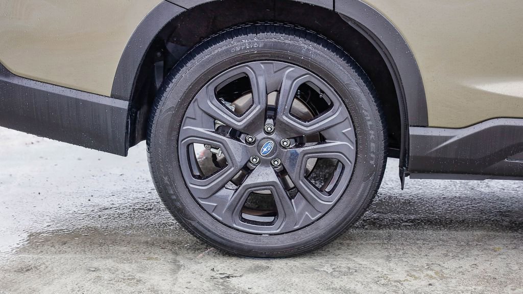 Used 2023 Subaru Ascent Onyx Edition image 12