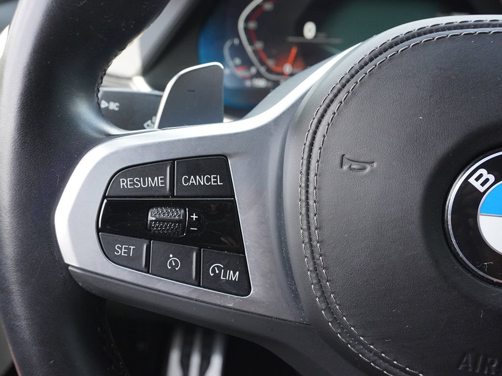 Used 2022 BMW X6 xDrive40i w/ M Sport Package AWD/4WD image 49