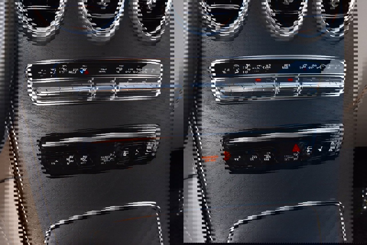 Used 2022 Mercedes-Benz GLC 300 image 29