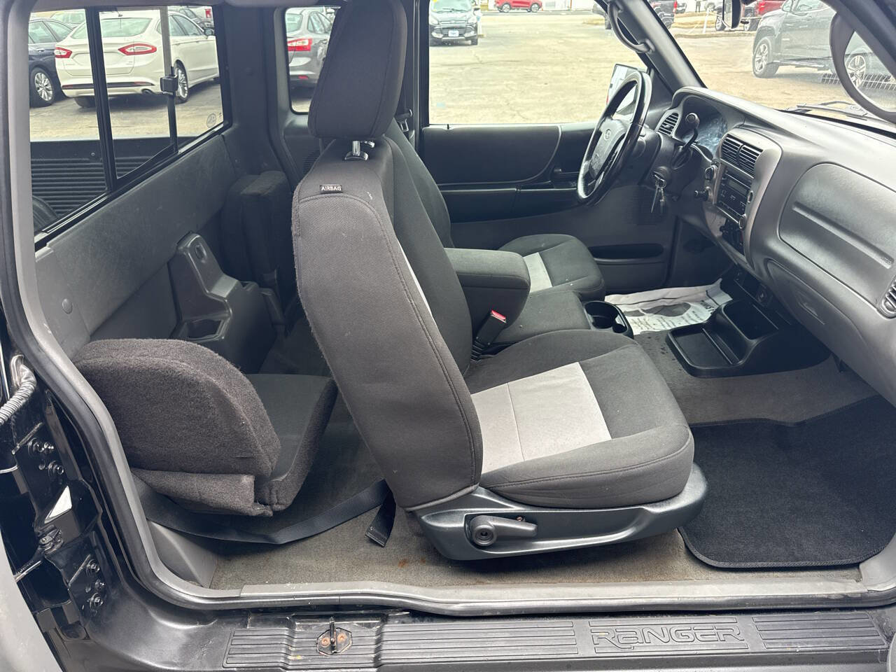 Used 2010 Ford Ranger XLT image 26