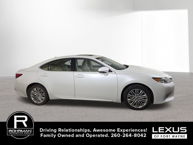 Used 2014 Lexus ES 350 w/ Luxury Package FWD image 6
