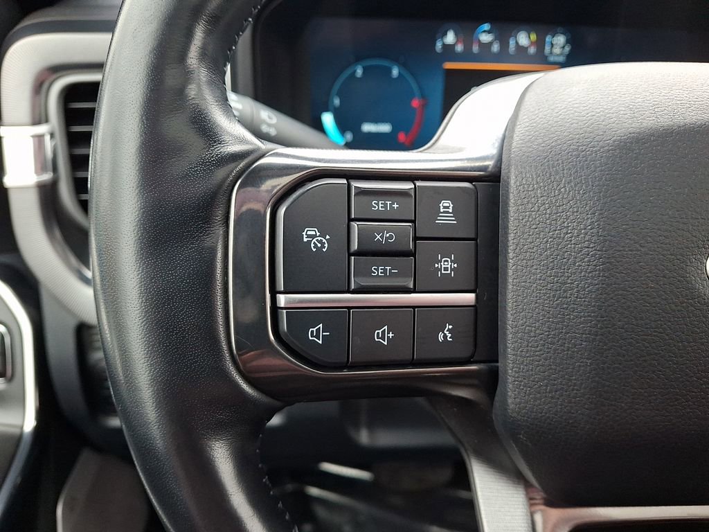 Used 2025 Ford F250 Platinum image 23