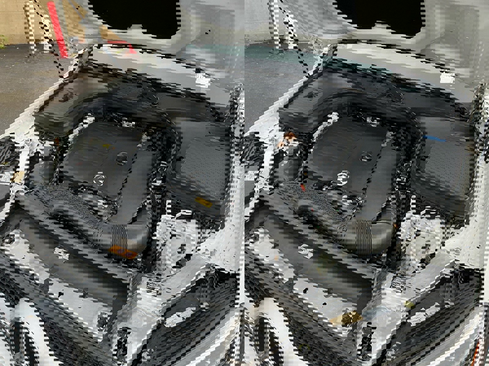 Used 2023 Mercedes-Benz GLC 300 4MATIC Coupe image 22