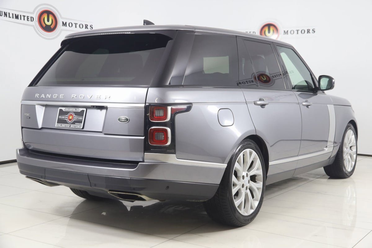 Used 2022 Land Rover Range Rover Westminster Edition image 3
