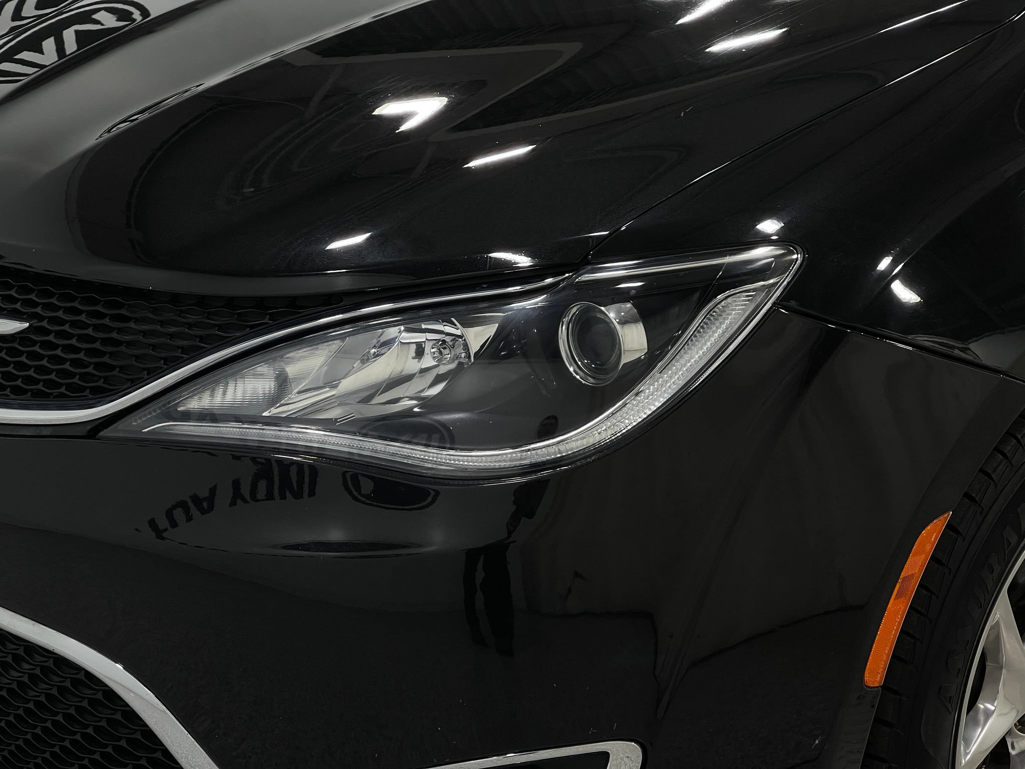 Used 2019 Chrysler Pacifica Limited FWD image 32