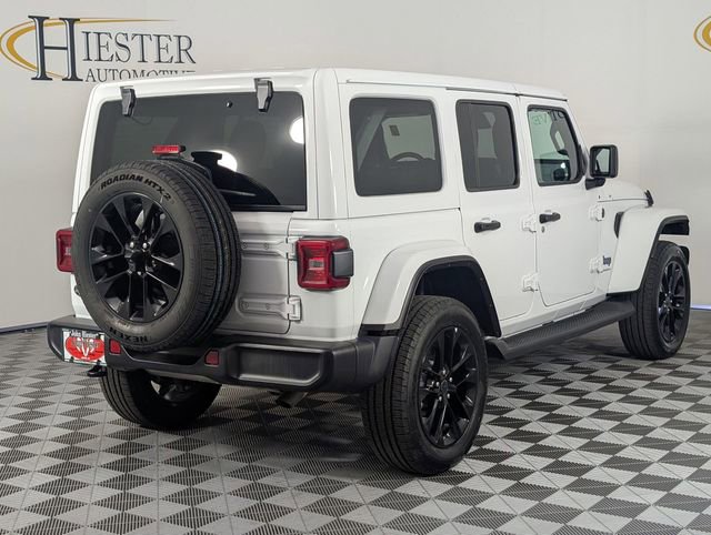 Used 2025 Jeep Wrangler Unlimited Sahara image 7