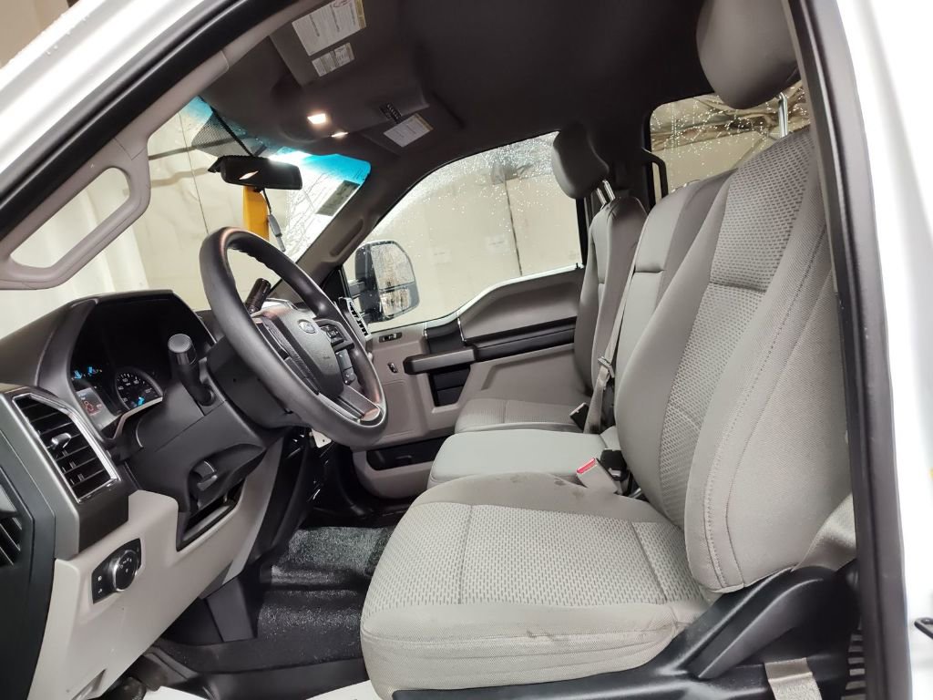 Certified 2017 Ford F250 XLT w/ FX4 Off-Road Package image 5