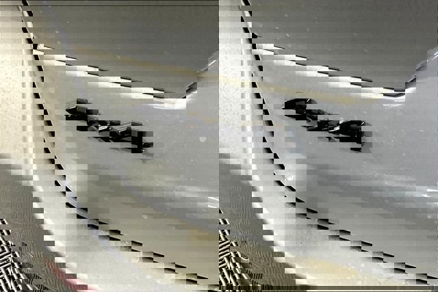 New 2025 Jeep Grand Cherokee Altitude image 10