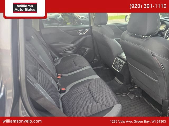 Used 2022 Subaru Forester Premium AWD/4WD image 19