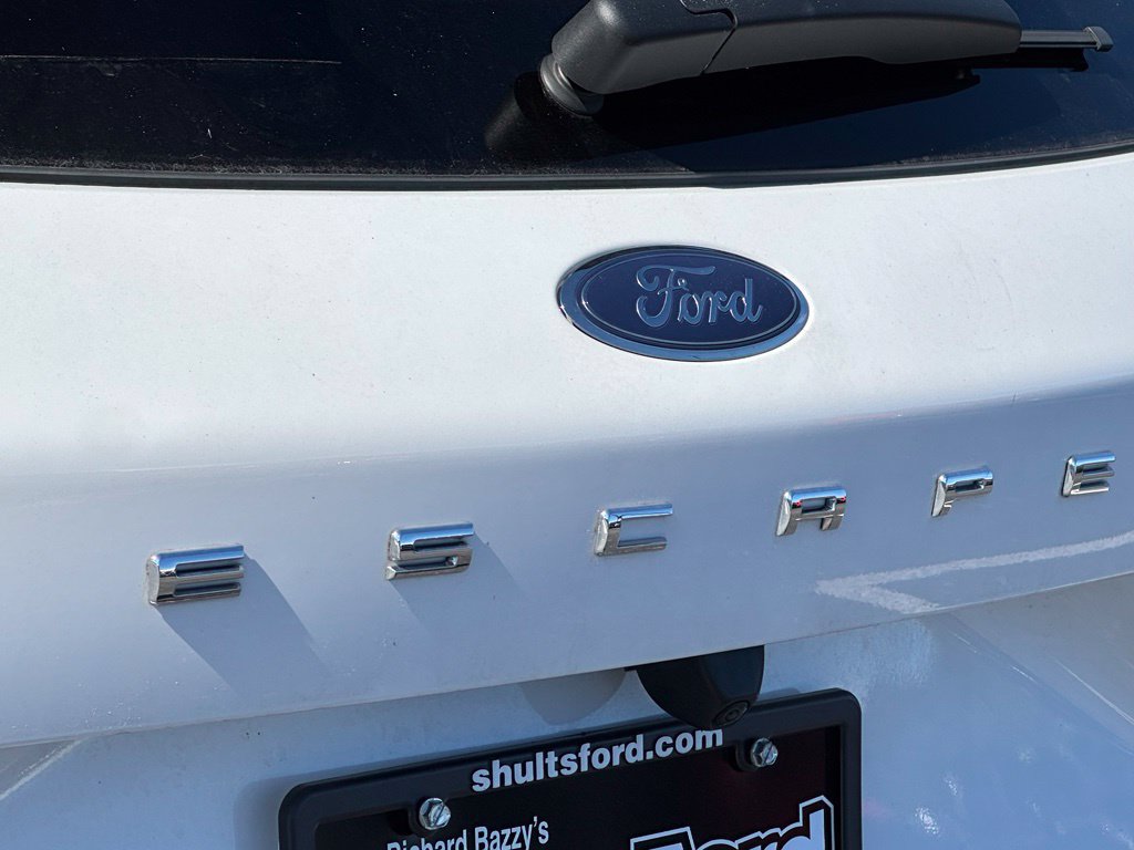 Used 2023 Ford Escape Active AWD/4WD image 18
