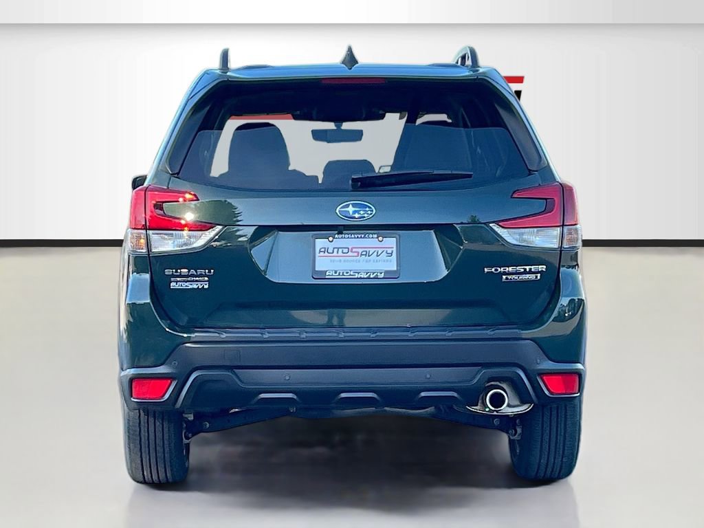 Used 2024 Subaru Forester Limited AWD/4WD image 6