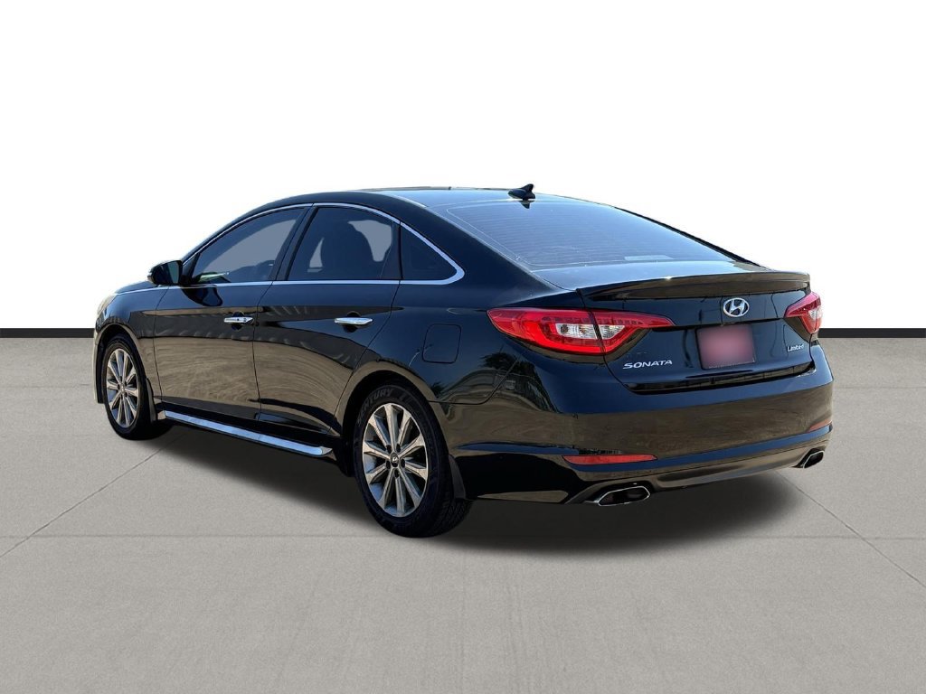 Used 2017 Hyundai Sonata Limited w/ Ultimate Package 04 FWD image 3