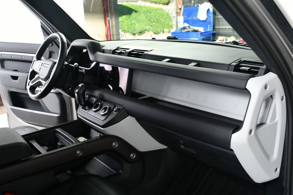 Used 2024 Land Rover Defender 110 S AWD/4WD image 27