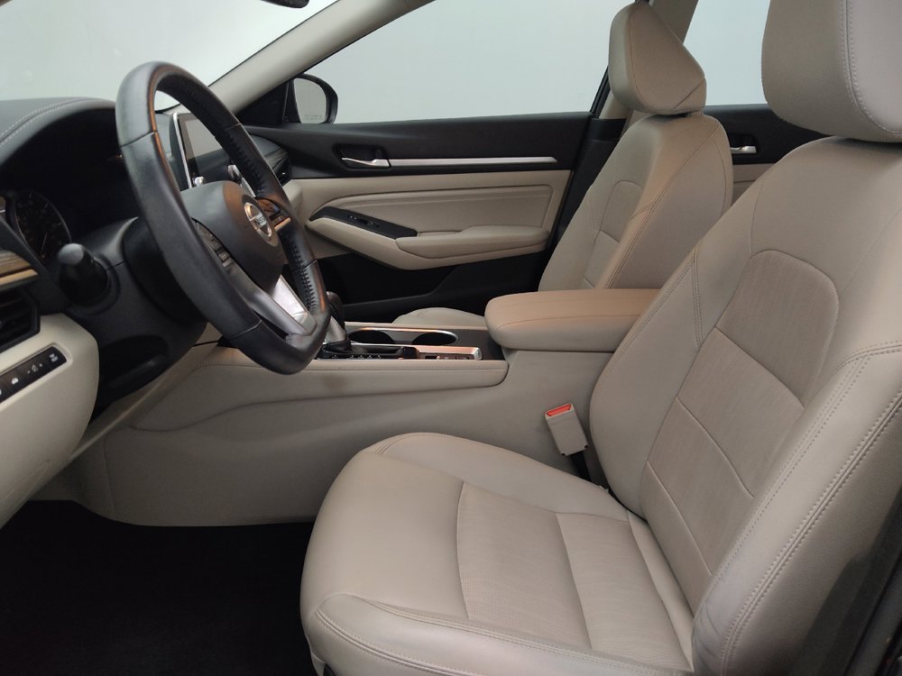 Used 2019 Nissan Altima 2.5 Platinum AWD/4WD image 17