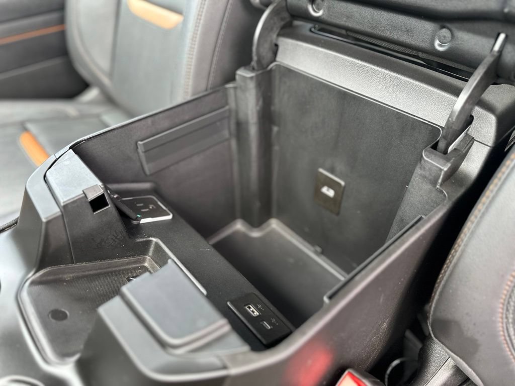 Used 2025 GMC Sierra 2500 AT4 AWD/4WD image 49