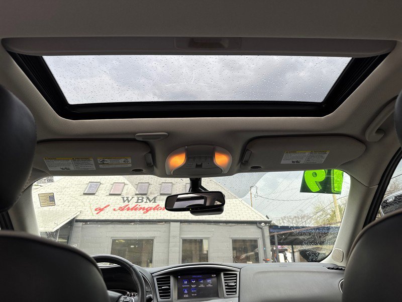 Used 2019 INFINITI QX60 Luxe w/ Essential Package image 30