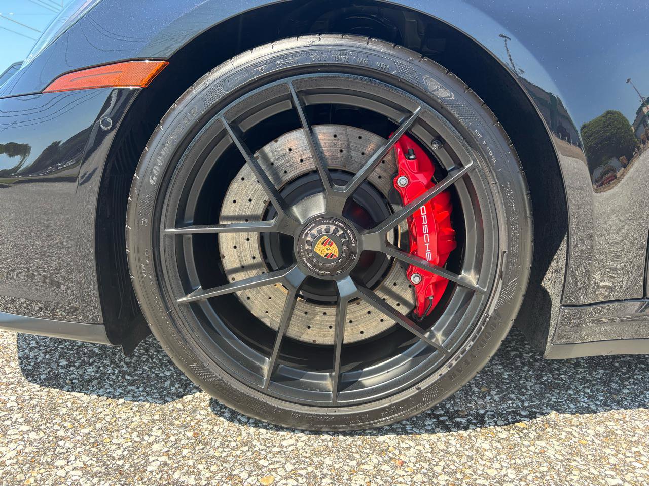 Used 2025 Porsche 911 Carrera 4 GTS image 35