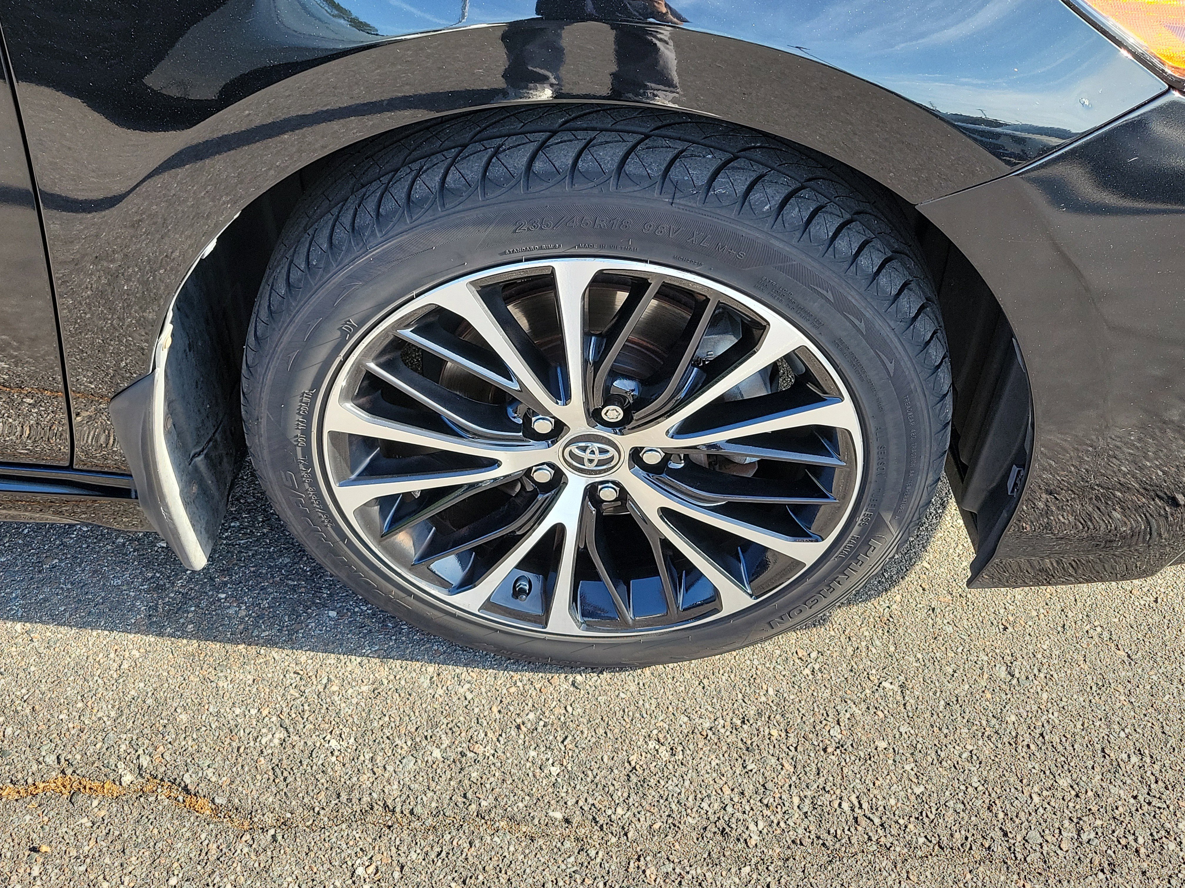 Used 2018 Toyota Camry SE w/ Convenience Package image 39