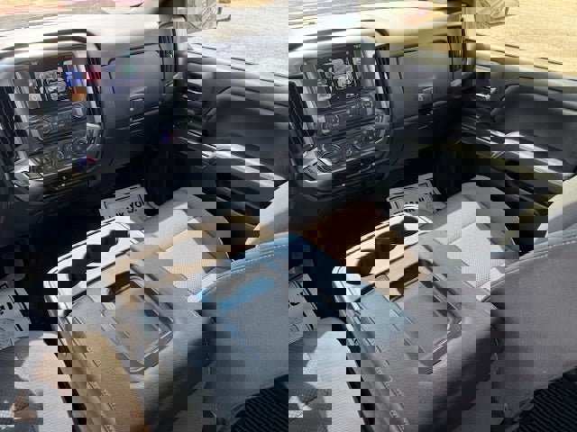 Used 2018 Chevrolet Silverado 1500 LT w/ All Star Edition image 17