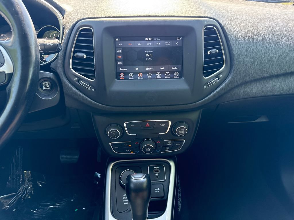 Used 2021 Jeep Compass Latitude w/ Convenience Group image 18