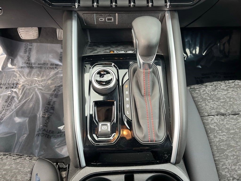 Certified 2024 Chevrolet Colorado Z71 w/ Z71 Convenience Package 2 image 17