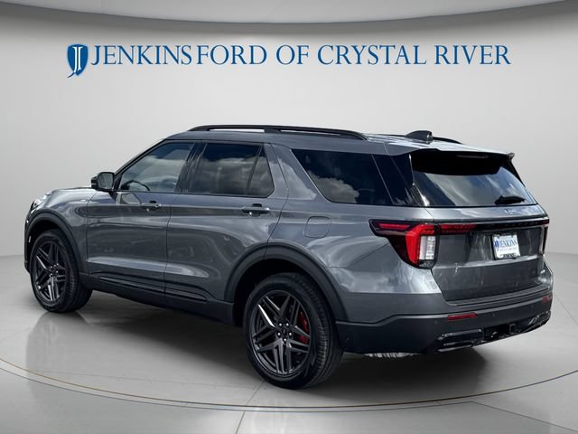 New 2026 Ford Explorer ST-Line w/ ST-Line Street Pack AWD/4WD image 7