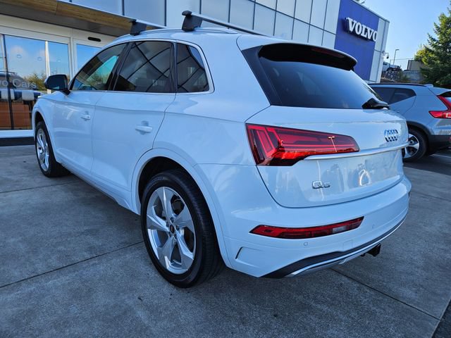 Used 2021 Audi Q5 2.0T Premium Plus w/ Premium Plus Package AWD/4WD image 7