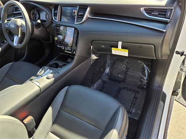 Certified 2025 INFINITI QX55 Luxe w/ Cargo Package image 22