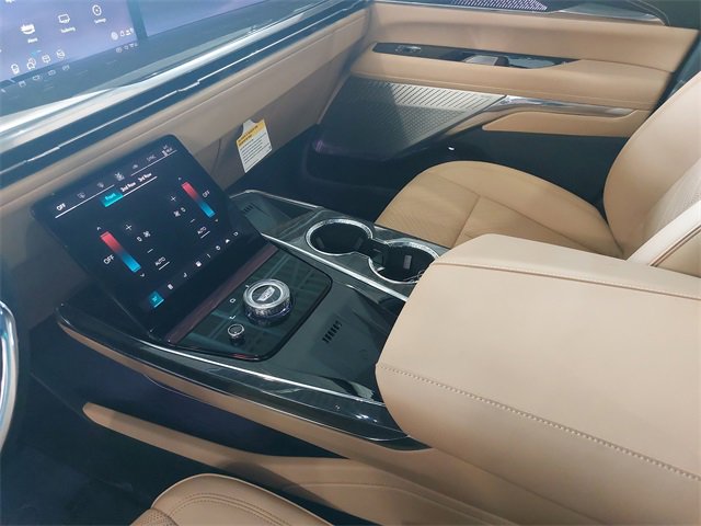 New 2025 Cadillac Escalade IQ Luxury 2 image 30