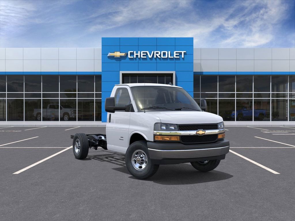 New 2025 Chevrolet Express 3500 w/ Power Convenience Package image 25