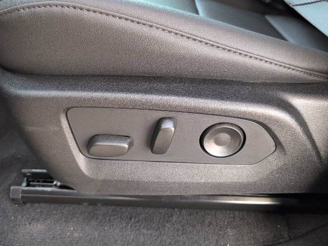 New 2026 Chevrolet Colorado Trail Boss image 13