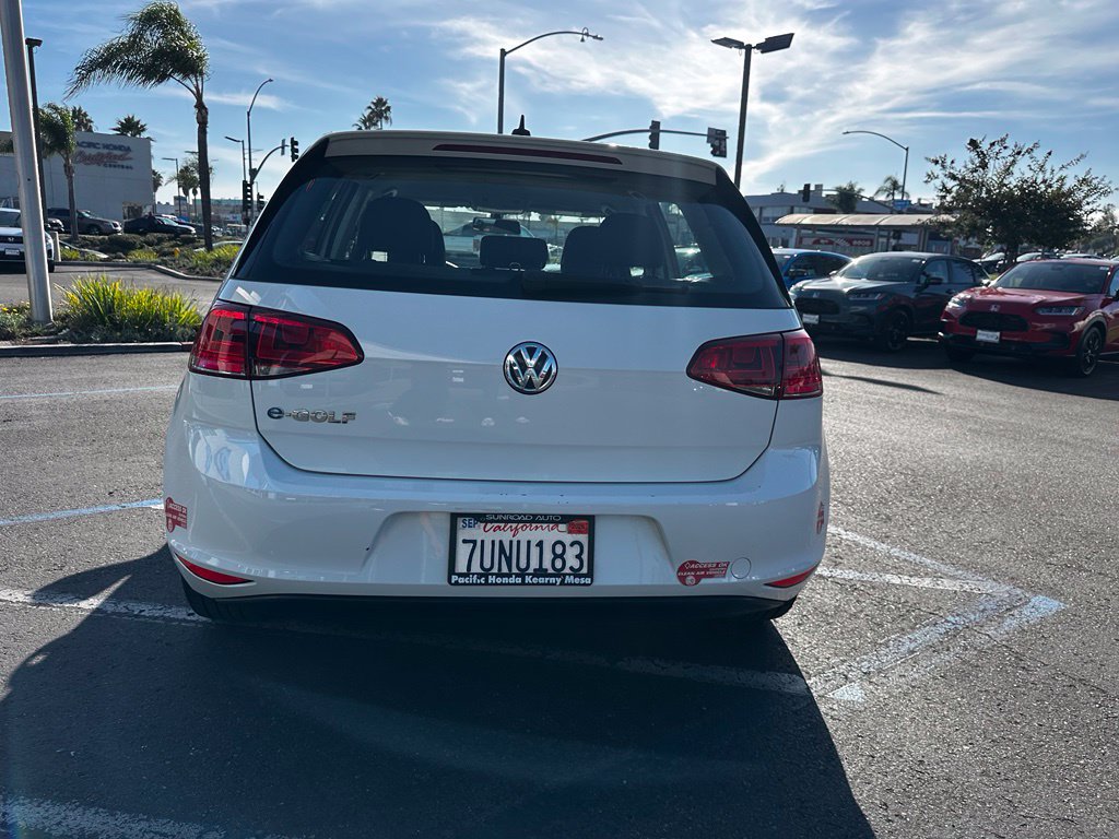 Used 2016 Volkswagen e-Golf SE FWD image 6