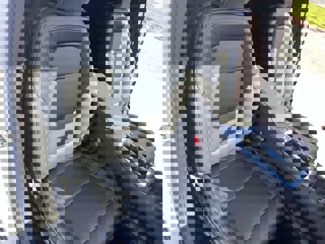 New 2025 Chevrolet Equinox EV LT image 28