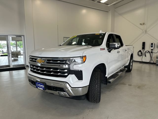Used 2024 Chevrolet Silverado 1500 LTZ AWD/4WD image 10